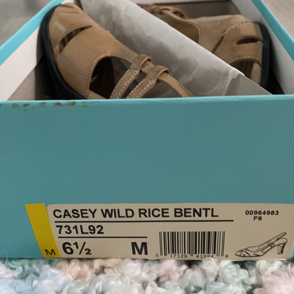Life stride tan slingback dress shoes - Picture 4 of 4